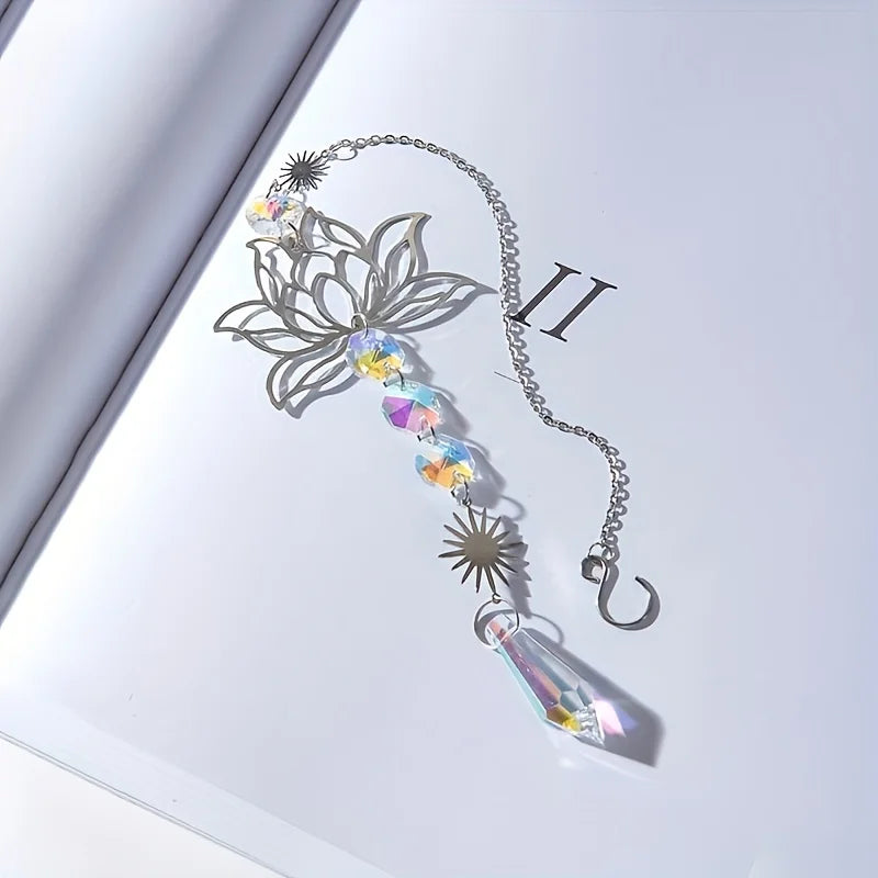 1PcMetalLotusandArtificial Crystal Suncatcher Charm Handmade Applicable Home Wind Chime Pendant Outdoor Garden Plant Decoration